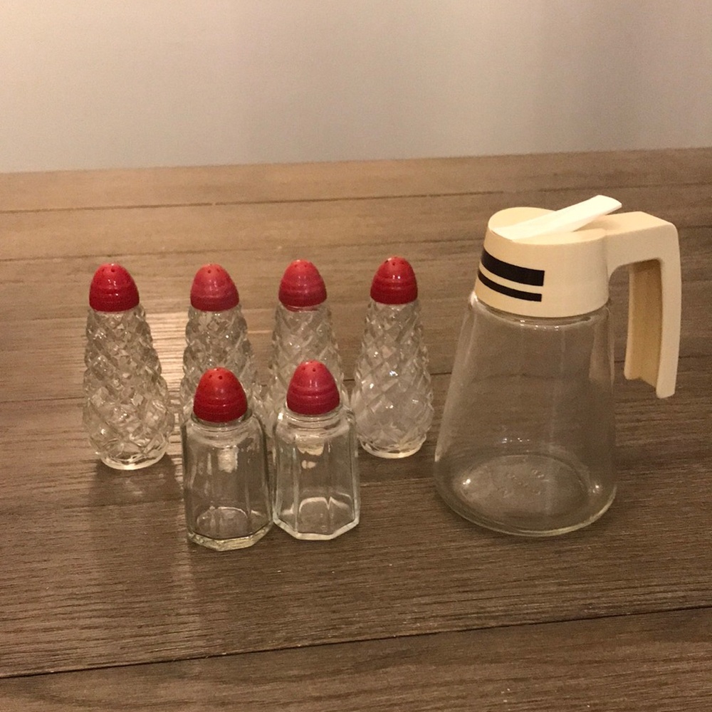 Vintage retro diner glassware salt & pepper sets Gemco syrup 7 pieces (a)